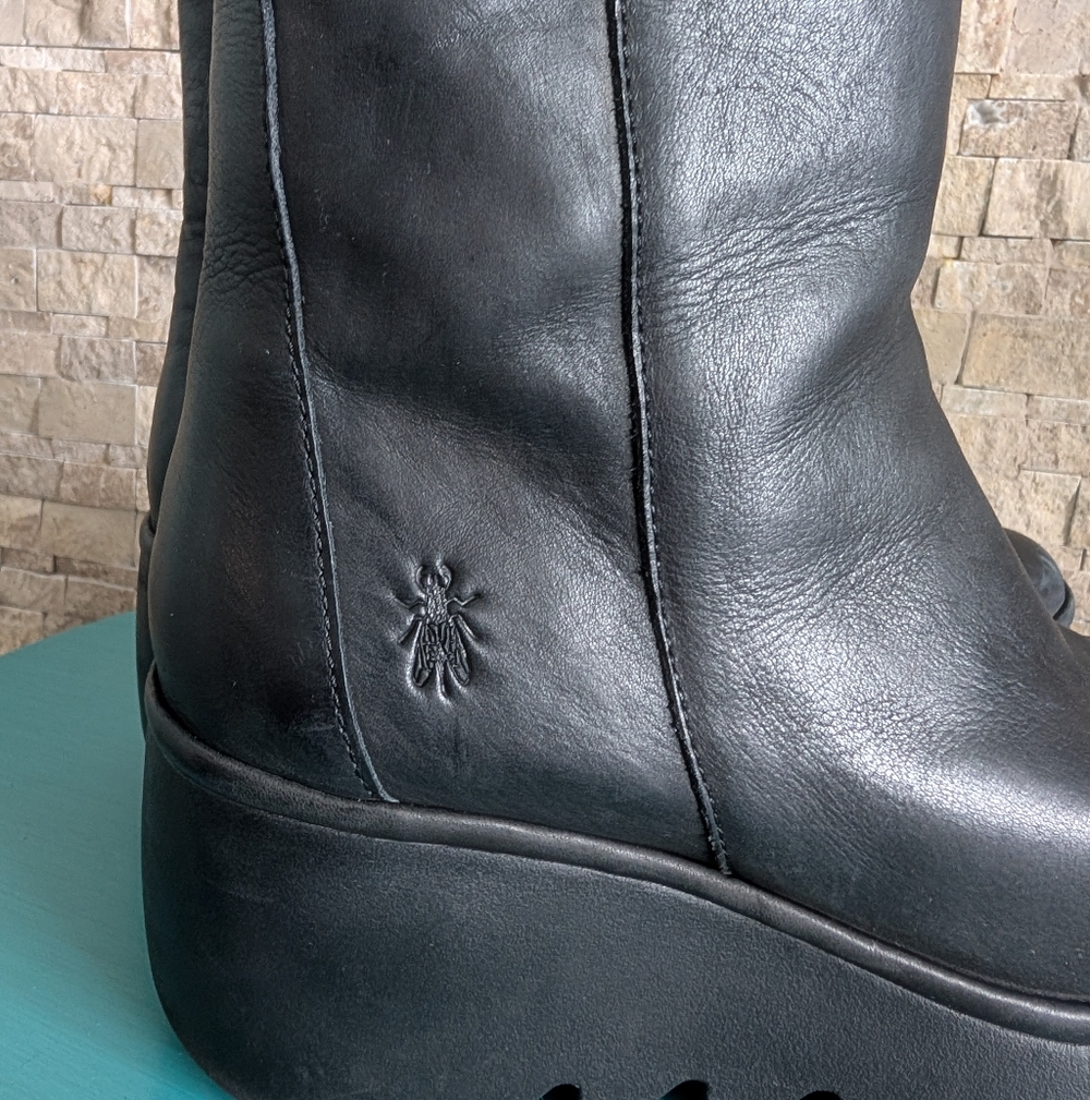 Fly London Baan Platform Ankle Lug Boots Chunky Minimalist Sz EU 42/US 11 image 2